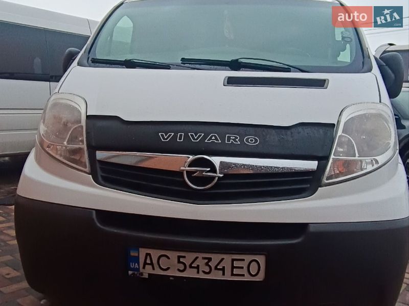 Opel Vivaro 2012