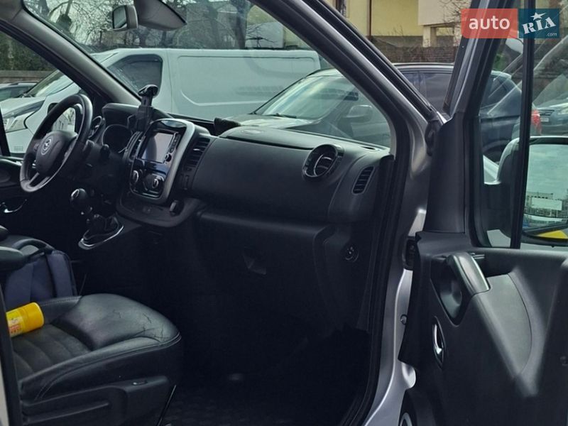 Мінівен Opel Vivaro 2018 в Львові