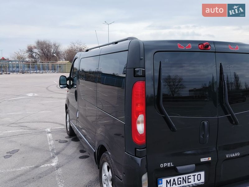 Грузопассажирский фургон Opel Vivaro 2007 в Днепре фото 62 Грузопассажирский фургон Opel Vivaro 2007 в Днепре