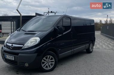 Минивэн Opel Vivaro 2012 в Львове