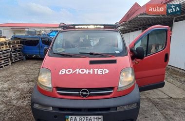 Мінівен Opel Vivaro 2002 в Києві