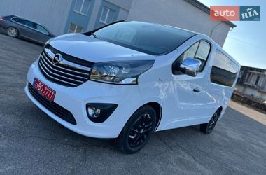 Минивэн Opel Vivaro 2016 в Луцке