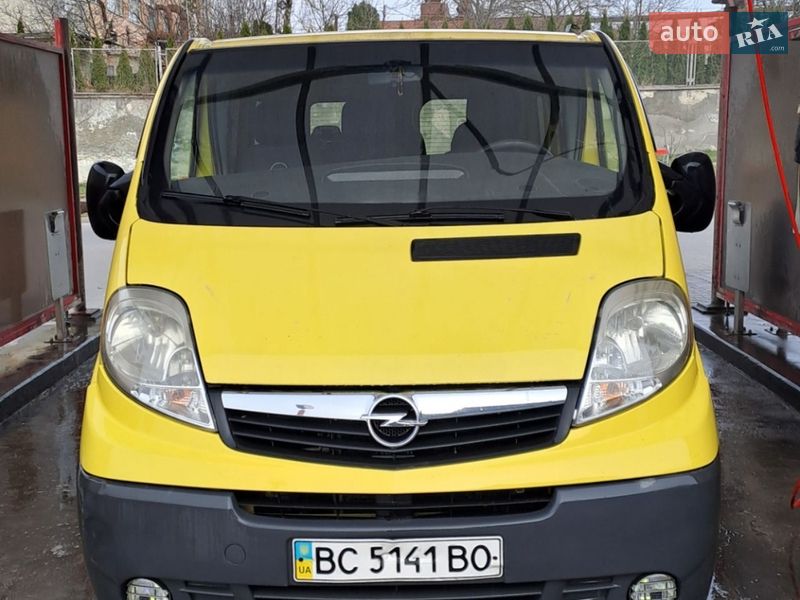 Мінівен Opel Vivaro 2007 в Львові
