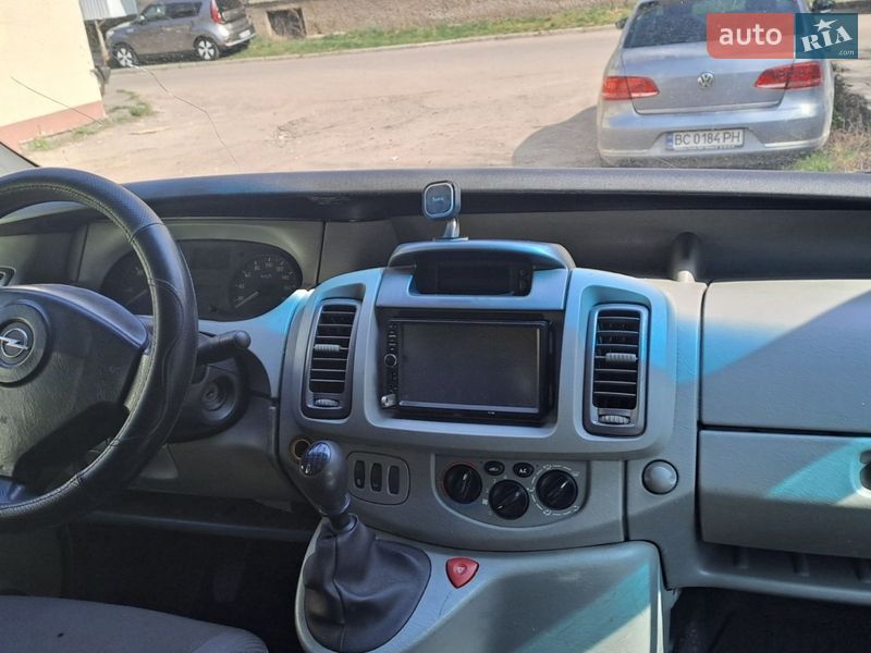 Мінівен Opel Vivaro 2007 в Львові