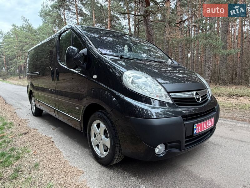 Минивэн Opel Vivaro 2014 в Киеве фото 13 Минивэн Opel Vivaro 2014 в Киеве