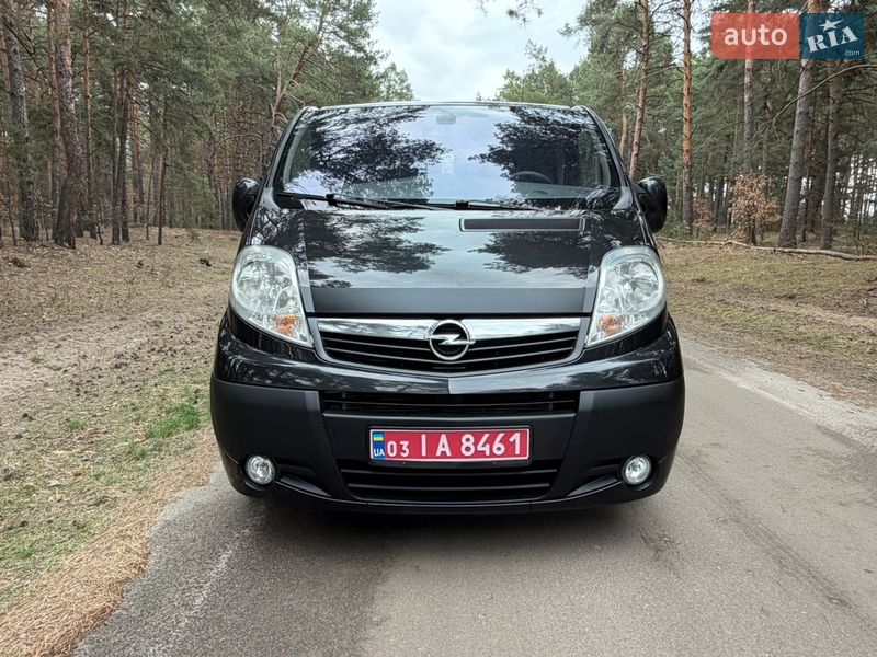 Минивэн Opel Vivaro 2014 в Киеве фото 15 Минивэн Opel Vivaro 2014 в Киеве