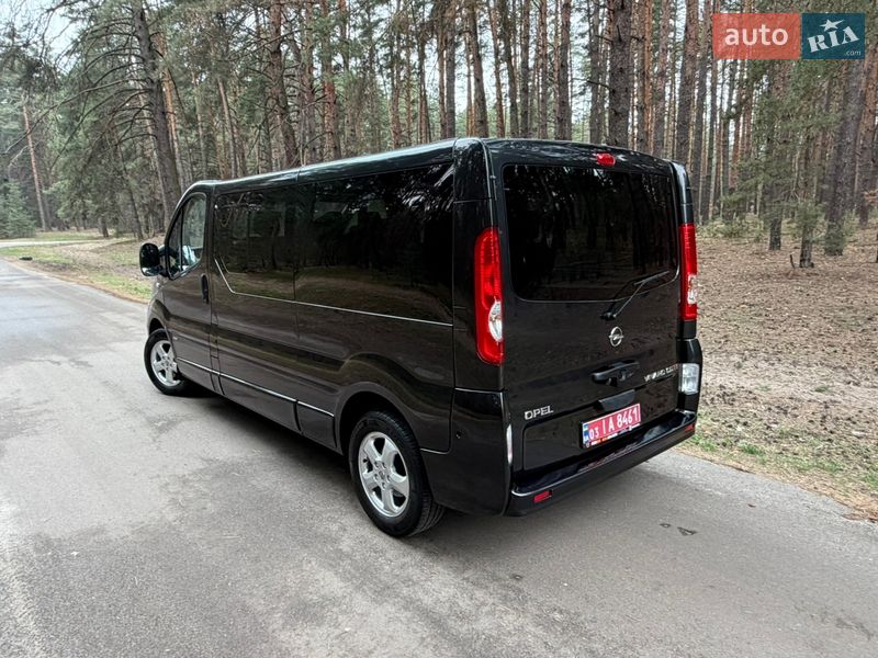 Минивэн Opel Vivaro 2014 в Киеве фото 3 Минивэн Opel Vivaro 2014 в Киеве