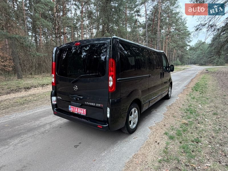 Минивэн Opel Vivaro 2014 в Киеве фото 27 Минивэн Opel Vivaro 2014 в Киеве