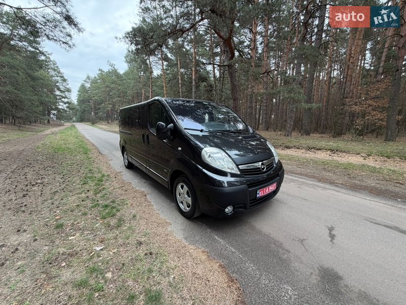 Минивэн Opel Vivaro 2014 в Киеве фото 36 Минивэн Opel Vivaro 2014 в Киеве
