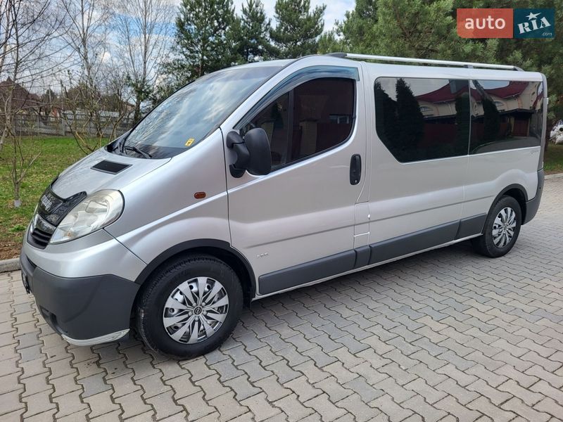Минивэн Opel Vivaro 2009 в Хмельницком фото 15 Минивэн Opel Vivaro 2009 в Хмельницком