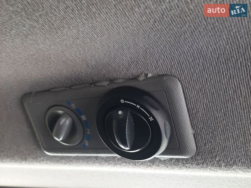 Мінівен Opel Vivaro 2011 в Полтаві