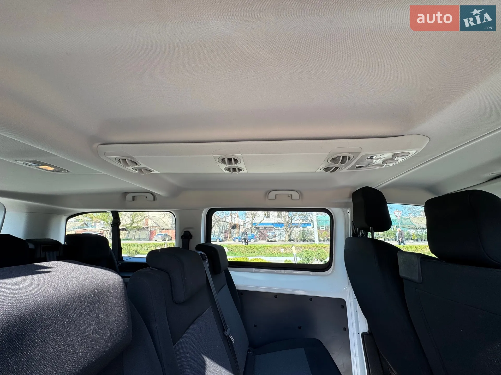 2021 Opel Vivaro - мініатюра 16