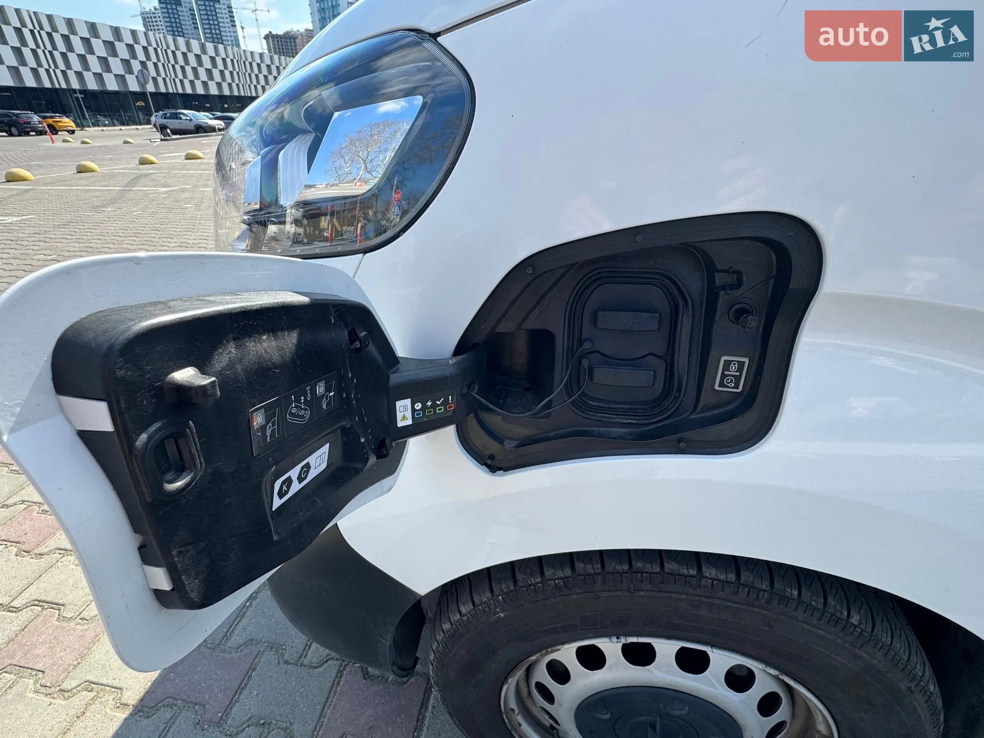 2021 Opel Vivaro - мініатюра 21