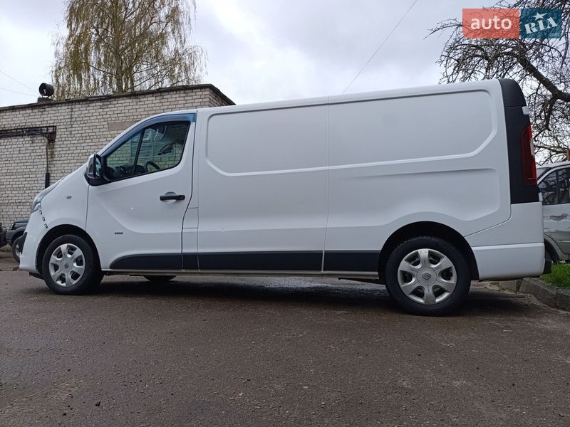 Грузовой фургон Opel Vivaro 2014 в Житомире