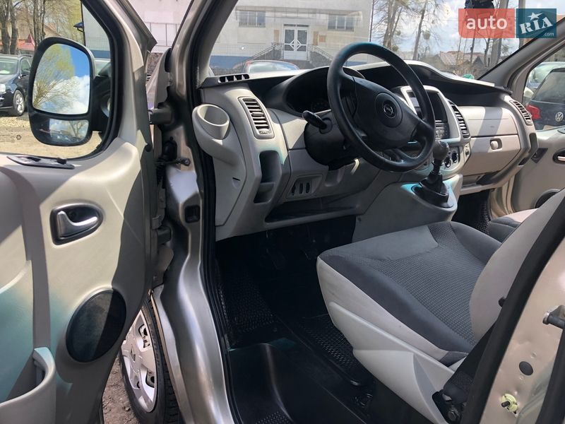 Мінівен Opel Vivaro 2013 в Івано-Франківську фото 23 Мінівен Opel Vivaro 2013 в Івано-Франківську