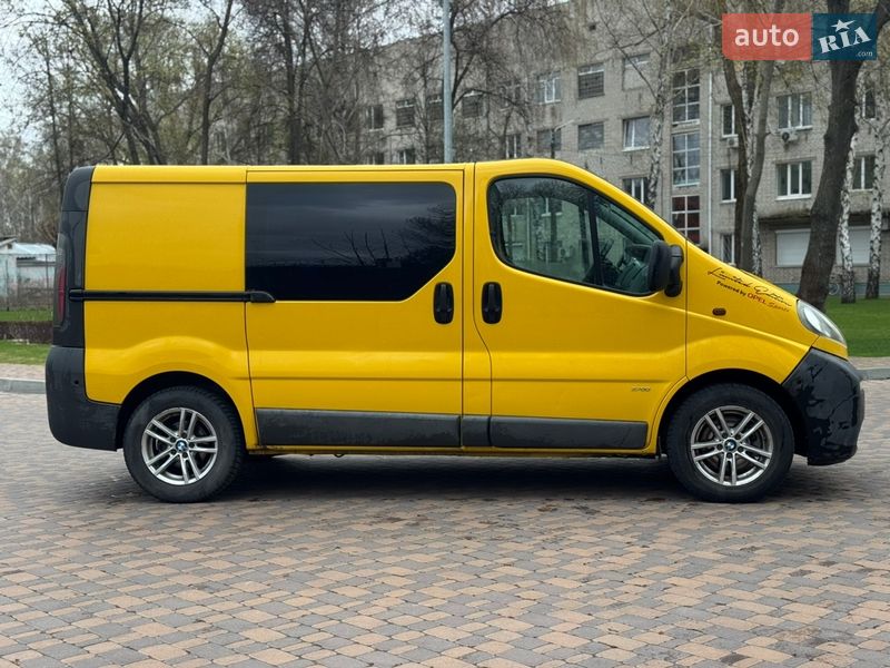 Вантажопасажирський фургон Opel Vivaro 2004 в Києві фото 7 Вантажопасажирський фургон Opel Vivaro 2004 в Києві