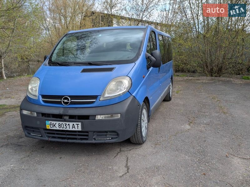 Opel Vivaro 2005