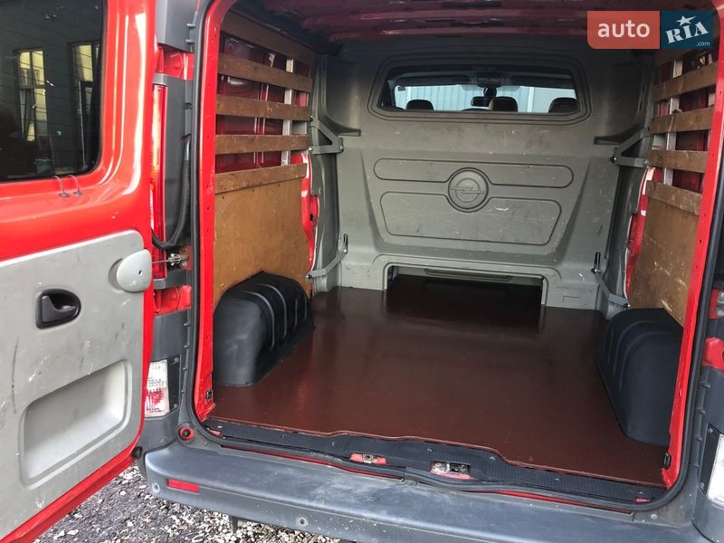 Грузопассажирский фургон Opel Vivaro 2013 в Ивано-Франковске фото 31 Грузопассажирский фургон Opel Vivaro 2013 в Ивано-Франковске