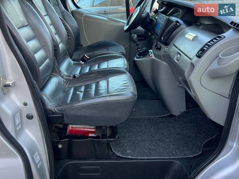 Минивэн Opel Vivaro 2008 в Коломые