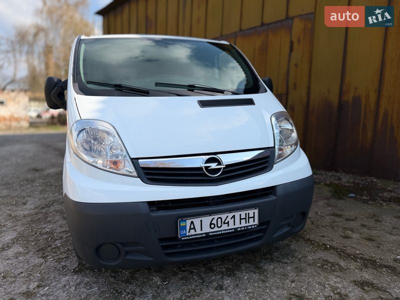 Грузовой фургон Opel Vivaro 2013 в Киеве