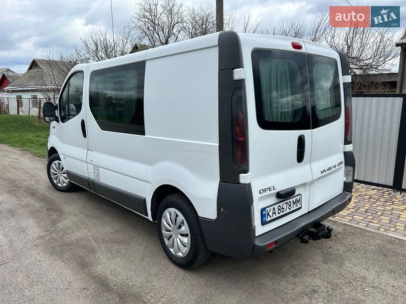 Мінівен Opel Vivaro 2005 в Умані