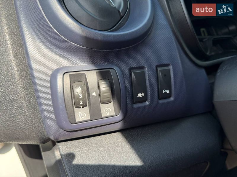 Грузовой фургон Opel Vivaro 2015 в Одессе фото 19 Грузовой фургон Opel Vivaro 2015 в Одессе