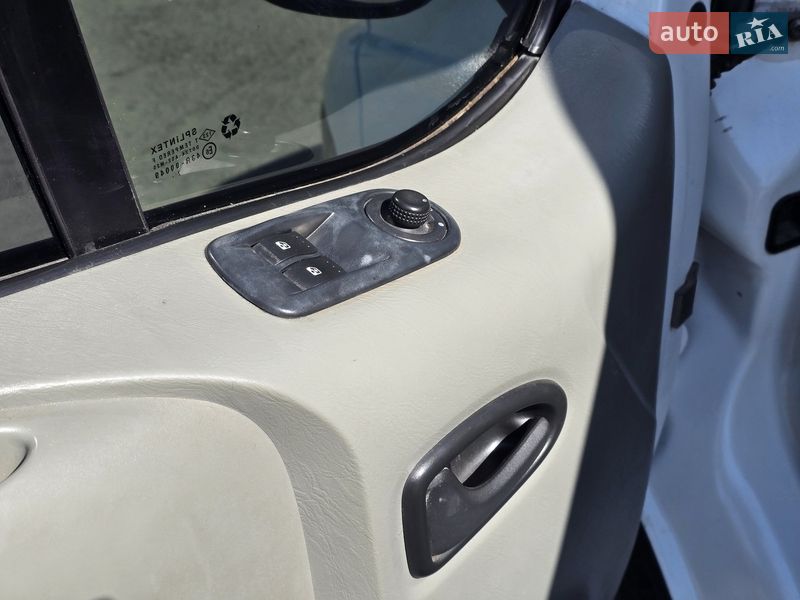 Минивэн Opel Vivaro 2008 в Хмельницком фото 18 Минивэн Opel Vivaro 2008 в Хмельницком