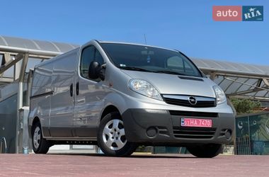 Грузовой фургон Opel Vivaro 2013 в Ровно