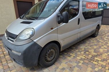 Мінівен Opel Vivaro 2006 в Узині