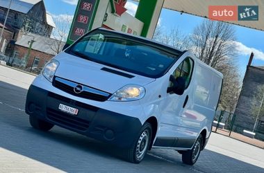Вантажний фургон Opel Vivaro 2014 в Житомирі