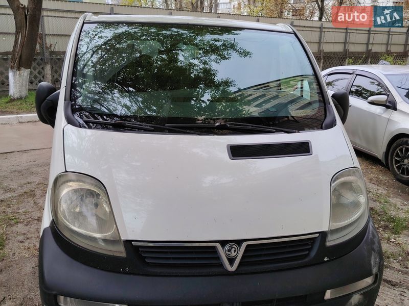 Opel Vivaro 2006
