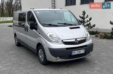 Минивэн Opel Vivaro 2013 в Луцке
