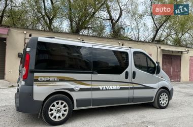 Минивэн Opel Vivaro 2012 в Каменец-Подольском