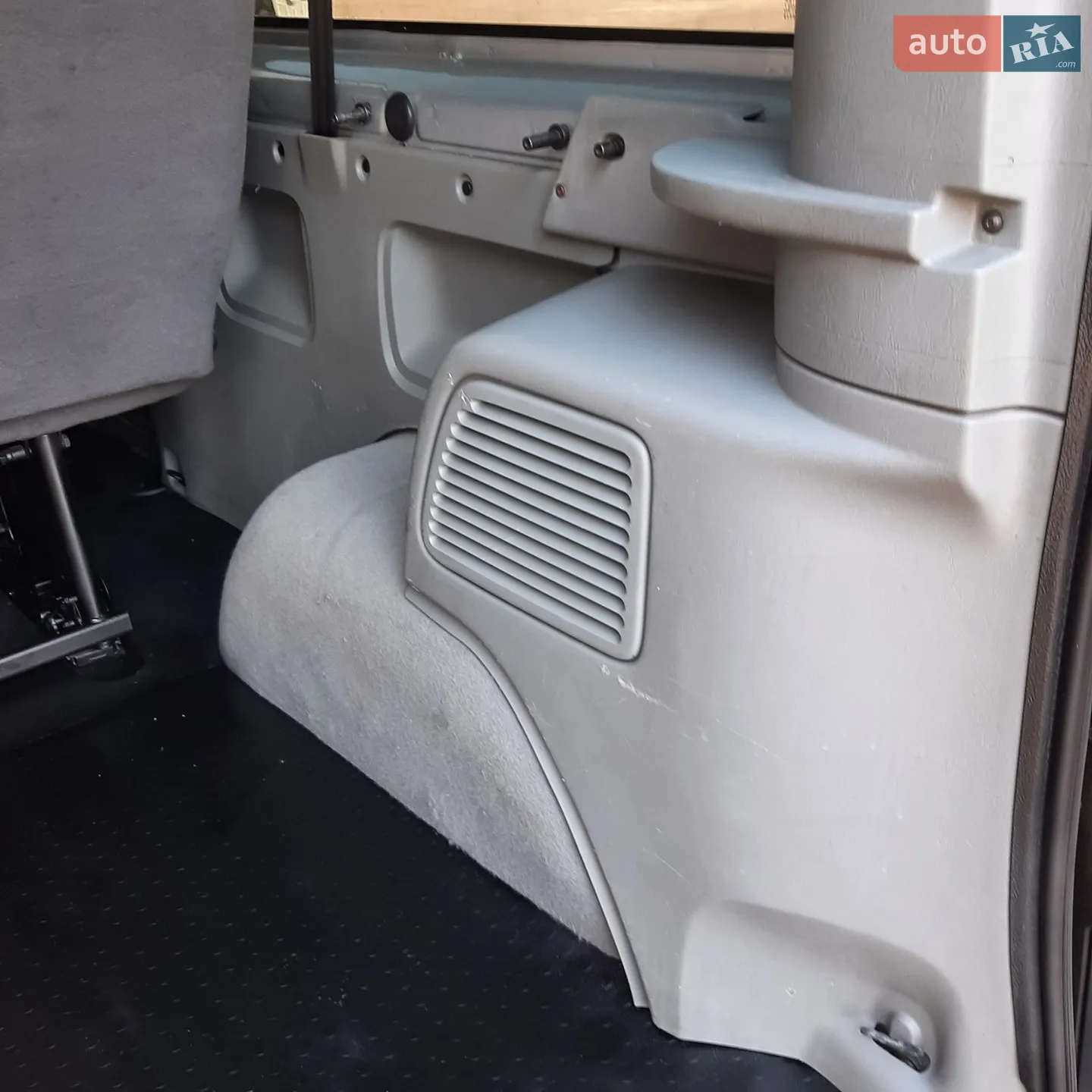 2011 Opel Vivaro - мініатюра 82