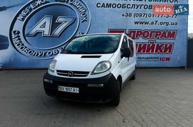Мінівен Opel Vivaro 2004 в Хмельницькому
