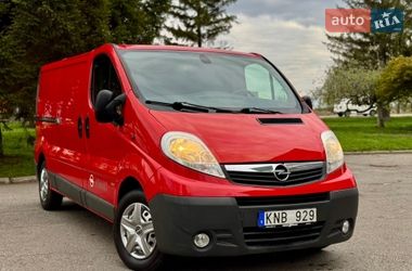 Грузовой фургон Opel Vivaro 2013 в Полтаве