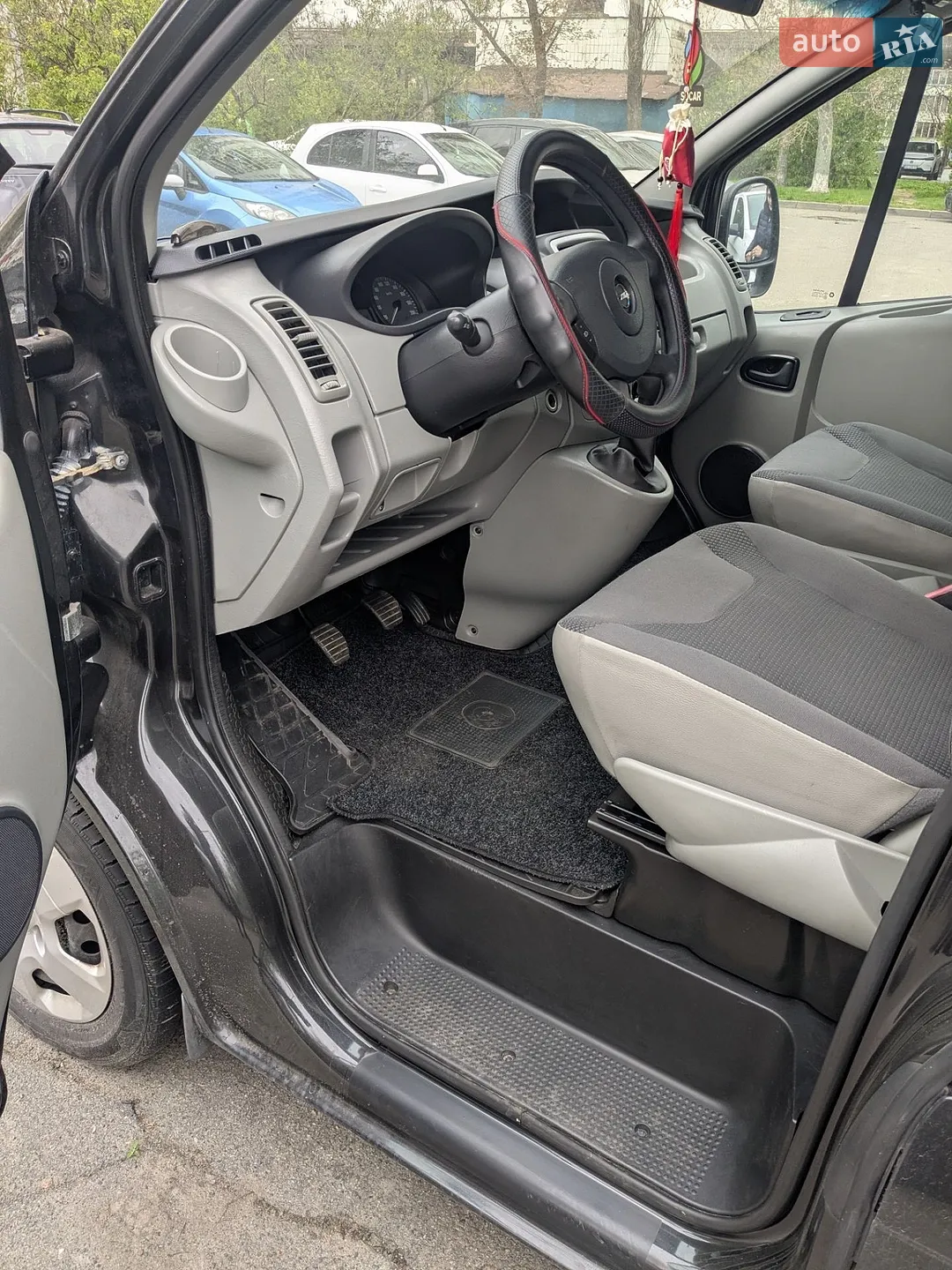 2012 Opel Vivaro - мініатюра 11