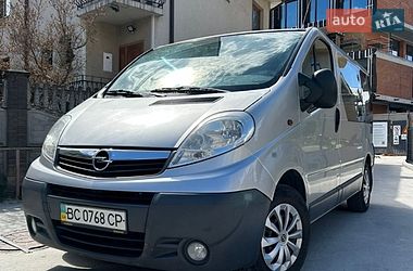 Минивэн Opel Vivaro 2008 в Львове