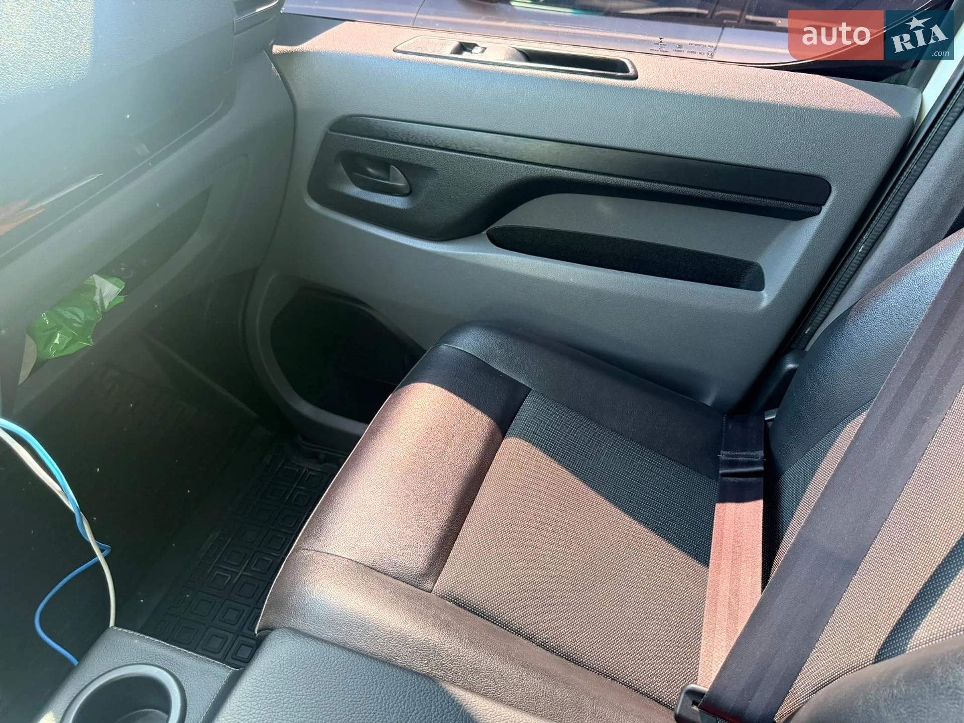 2021 Opel Vivaro - мініатюра 23