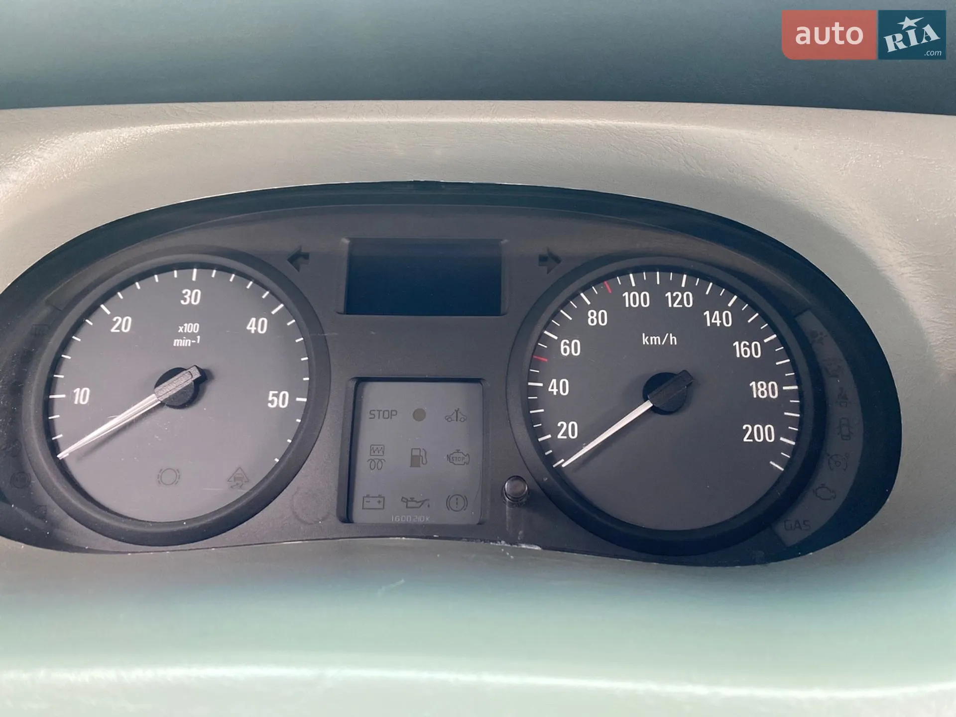 2010 Opel Vivaro - мініатюра 31