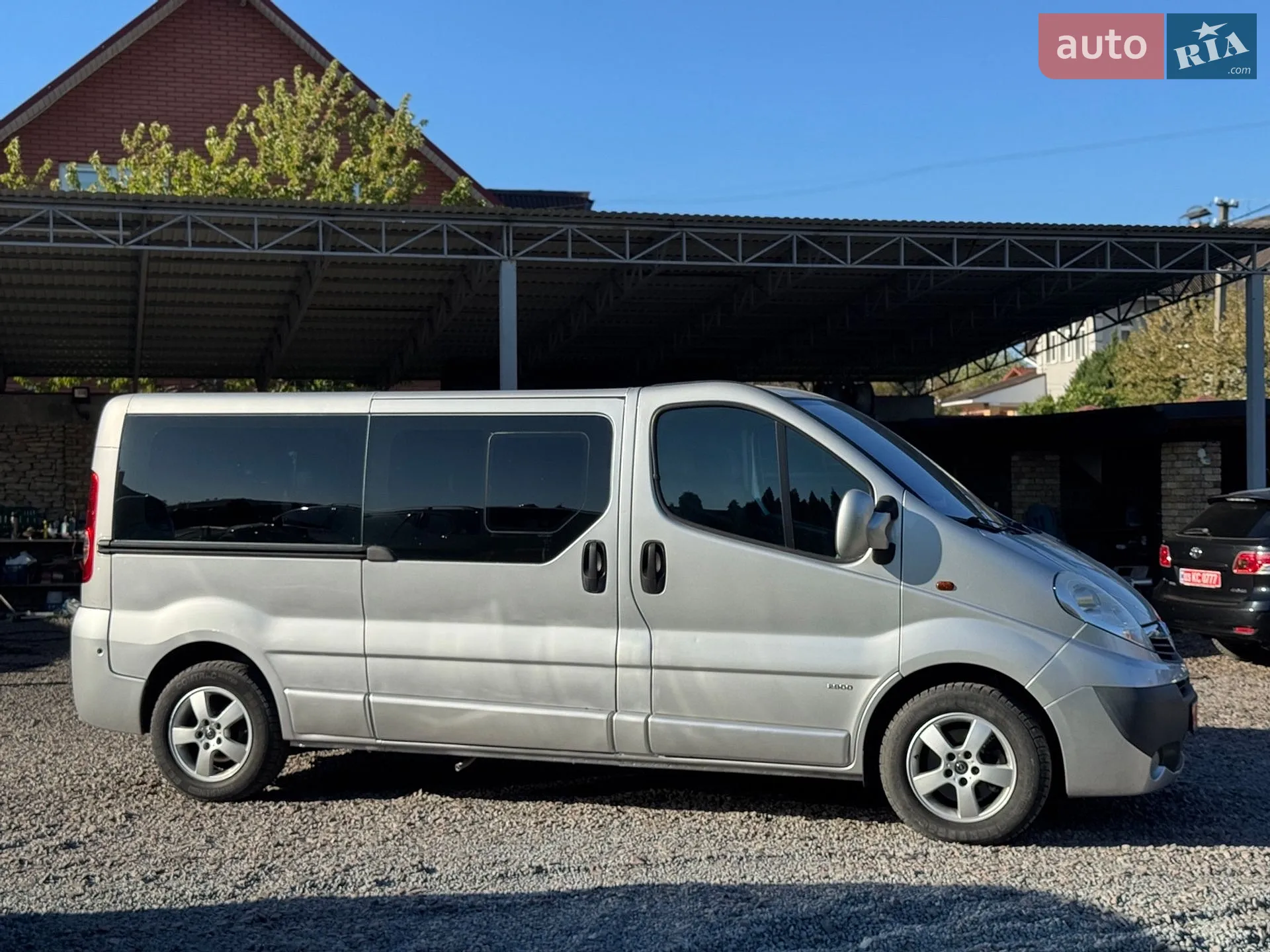 2010 Opel Vivaro - мініатюра 8