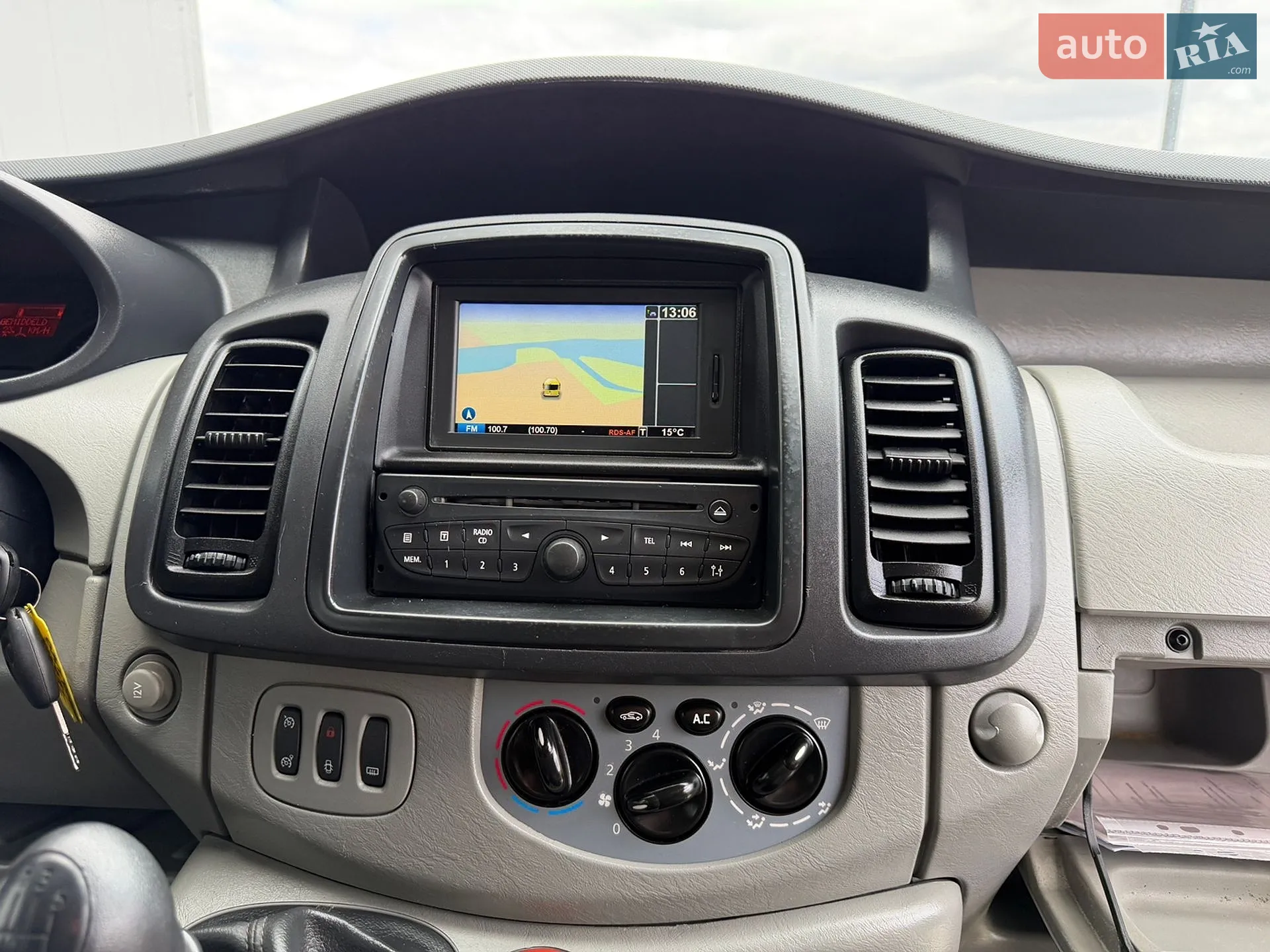 2014 Opel Vivaro - мініатюра 20