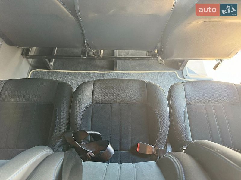 Минивэн Opel Vivaro 2018 в Киеве фото 35 Минивэн Opel Vivaro 2018 в Киеве