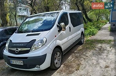 Минивэн Opel Vivaro 2011 в Кропивницком