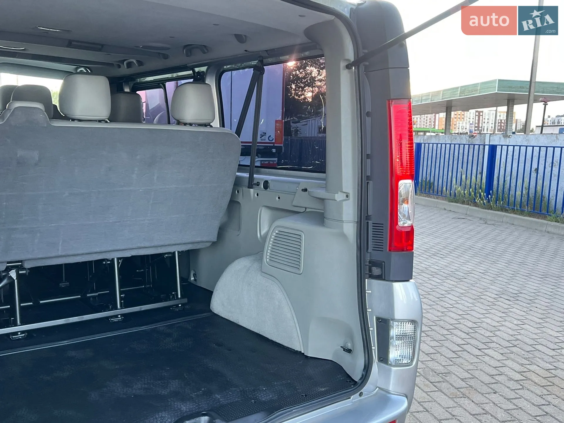 2013 Opel Vivaro - мініатюра 76