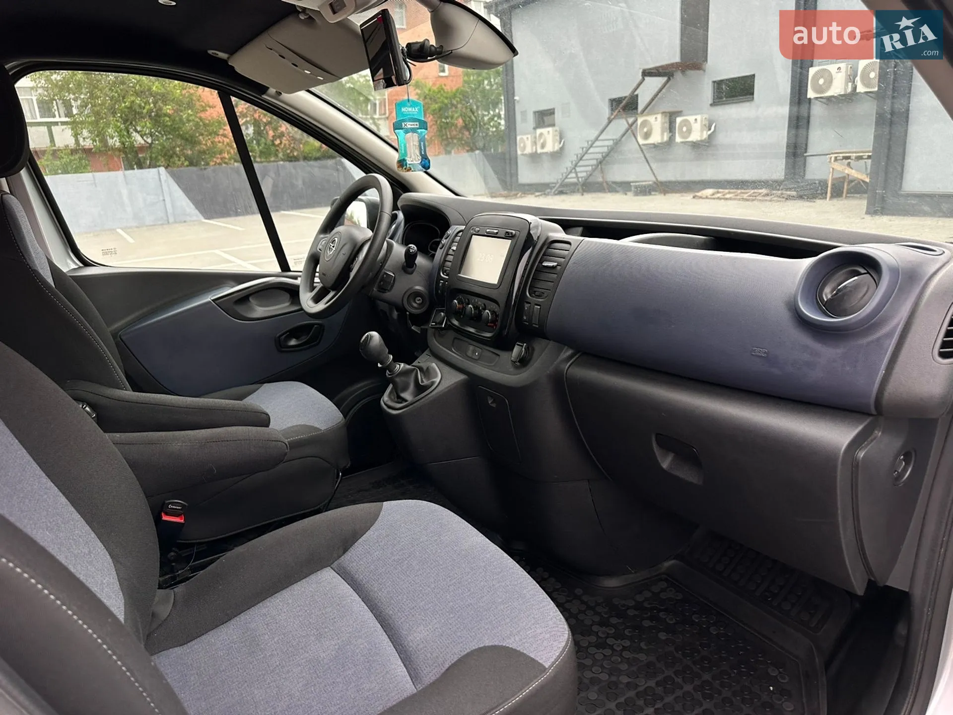 2017 Opel Vivaro - мініатюра 32