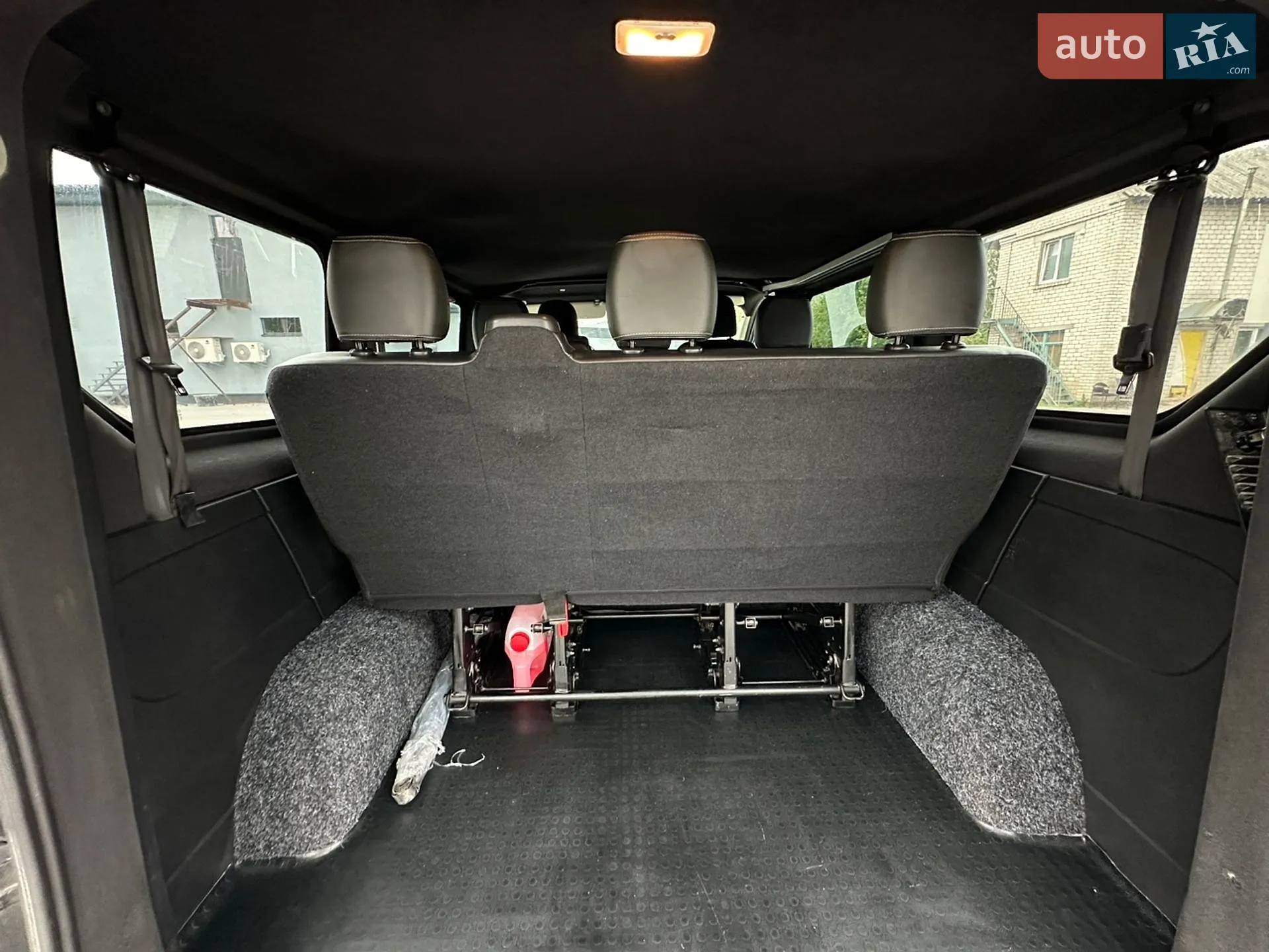 2017 Opel Vivaro - мініатюра 37