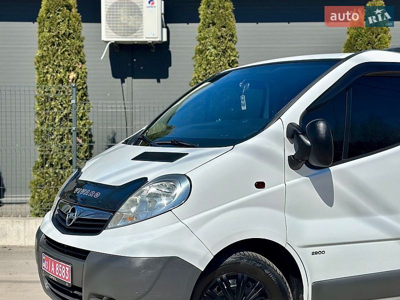 Минивэн Opel Vivaro 2008 в Виннице