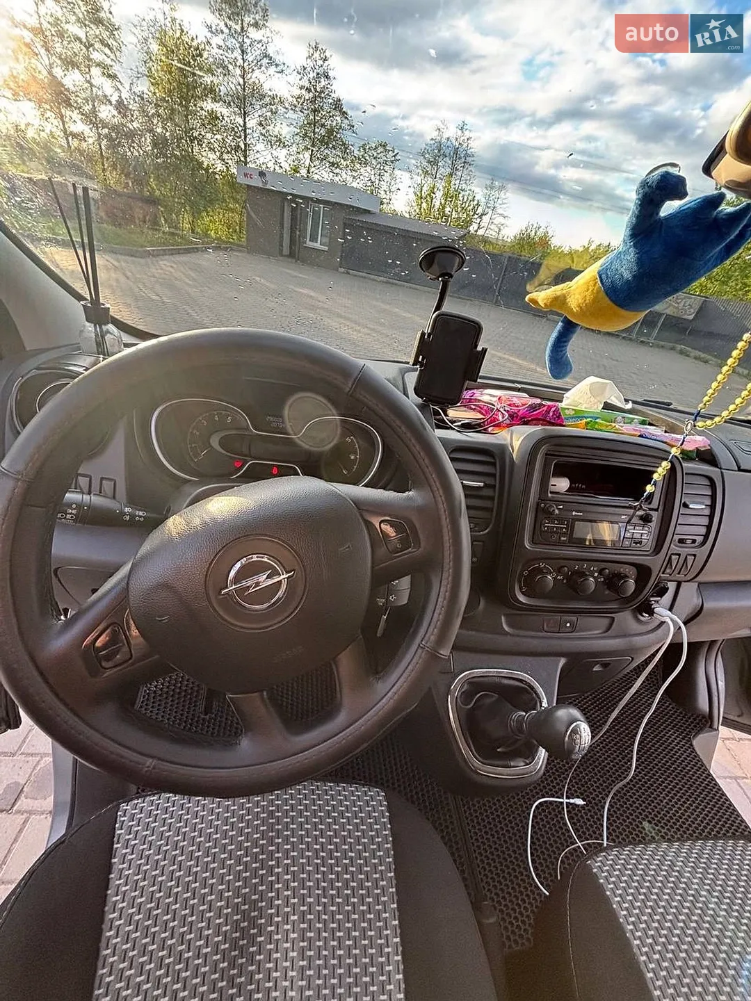 2017 Opel Vivaro - мініатюра 11