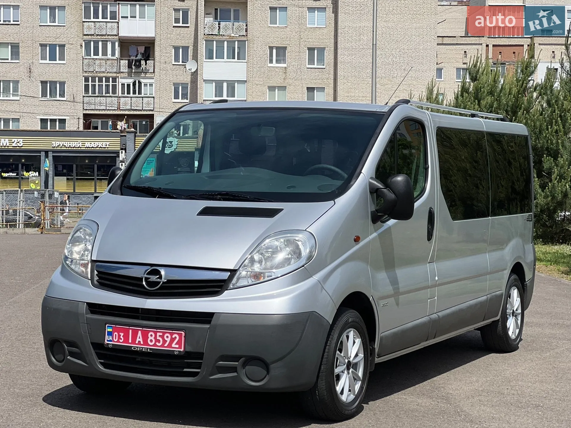 2010 Opel Vivaro - мініатюра 6